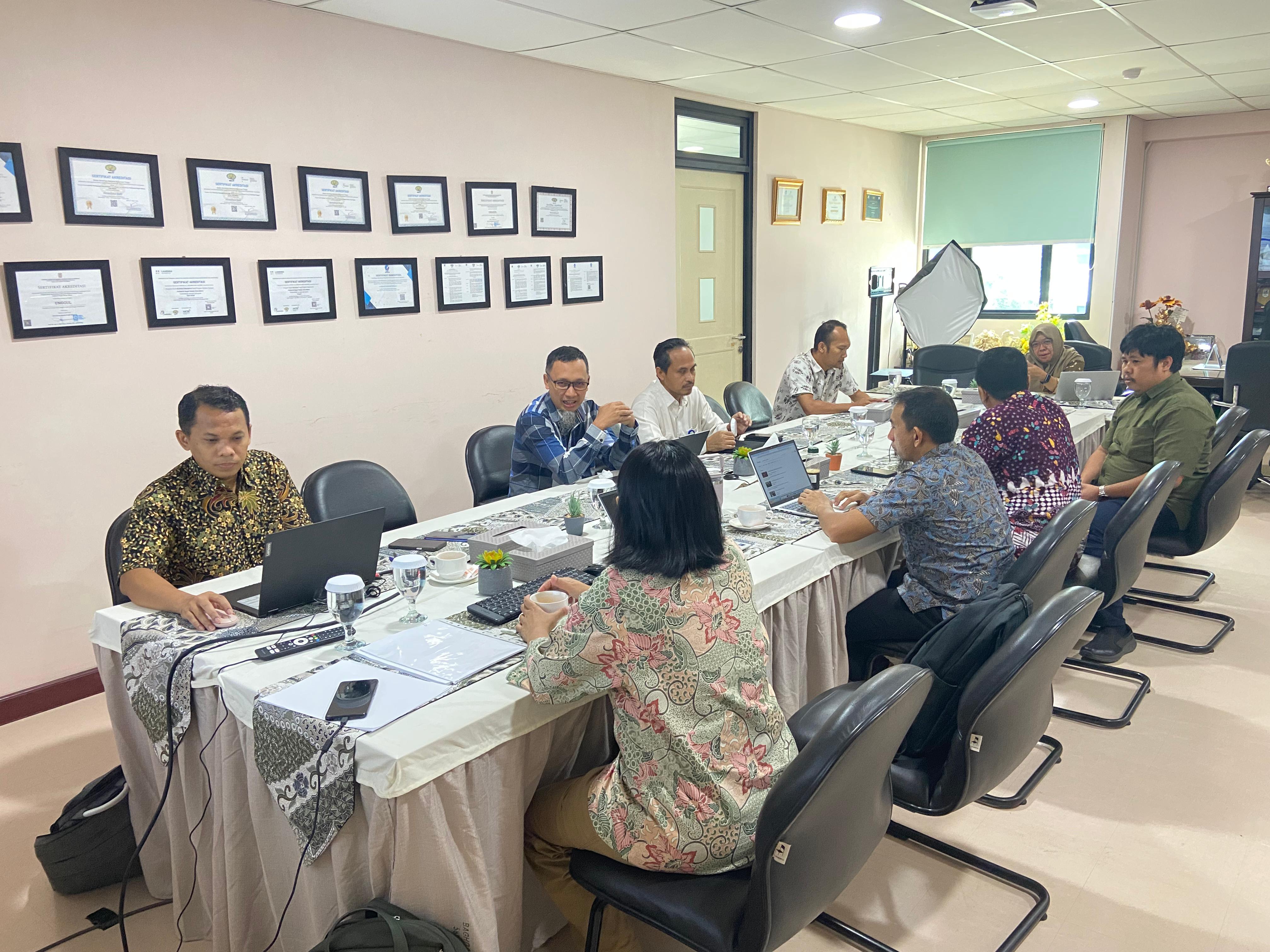 Ilustrasi Senat Akademik